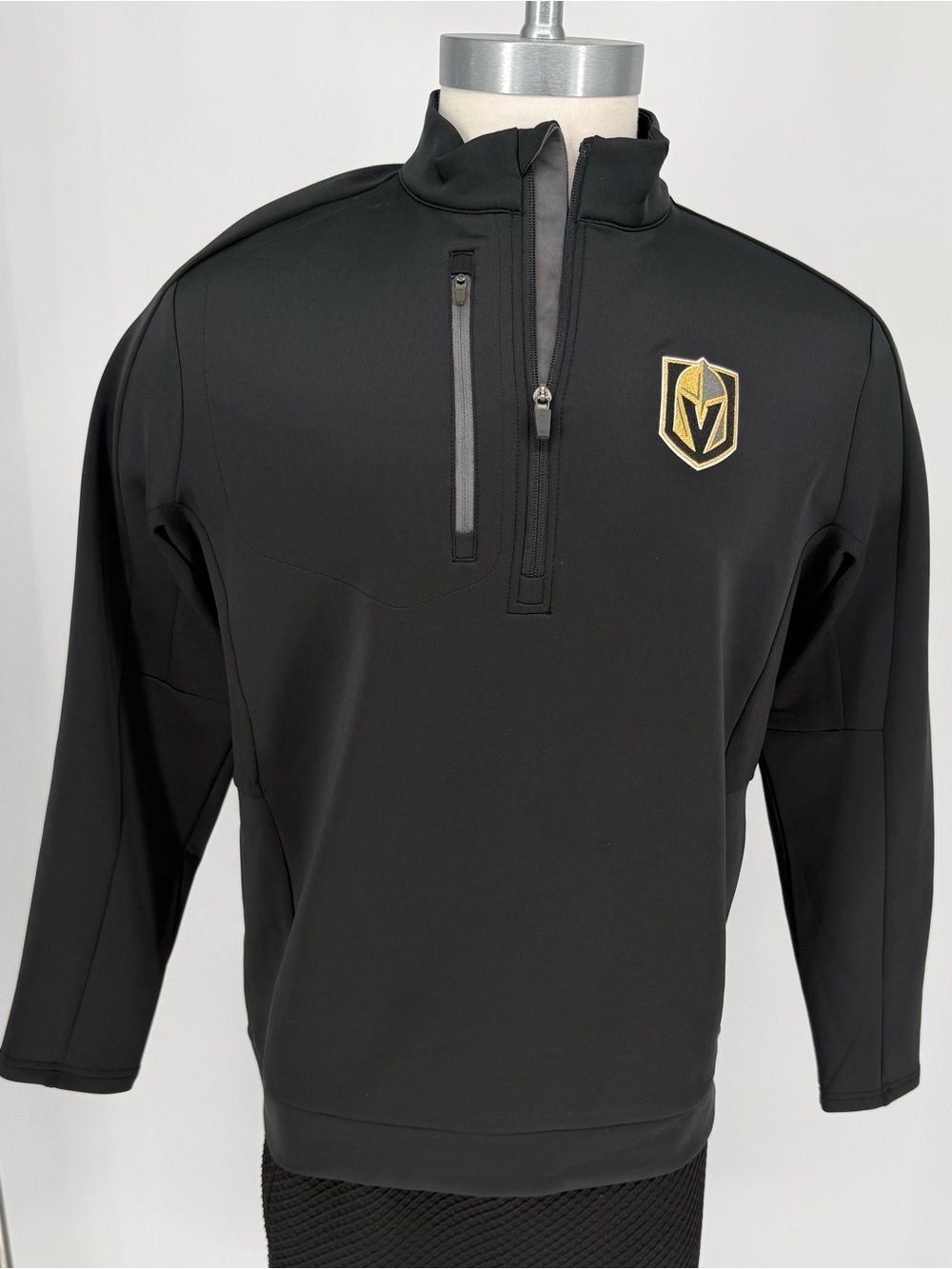 Antigua Vegas Golden Knights Quarter-Zip Performance Pullover with Gold Crest XL